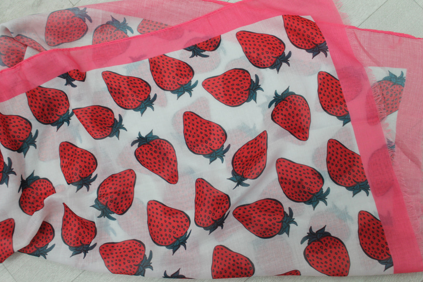 Strawberry Fruit Print Scarf Pink