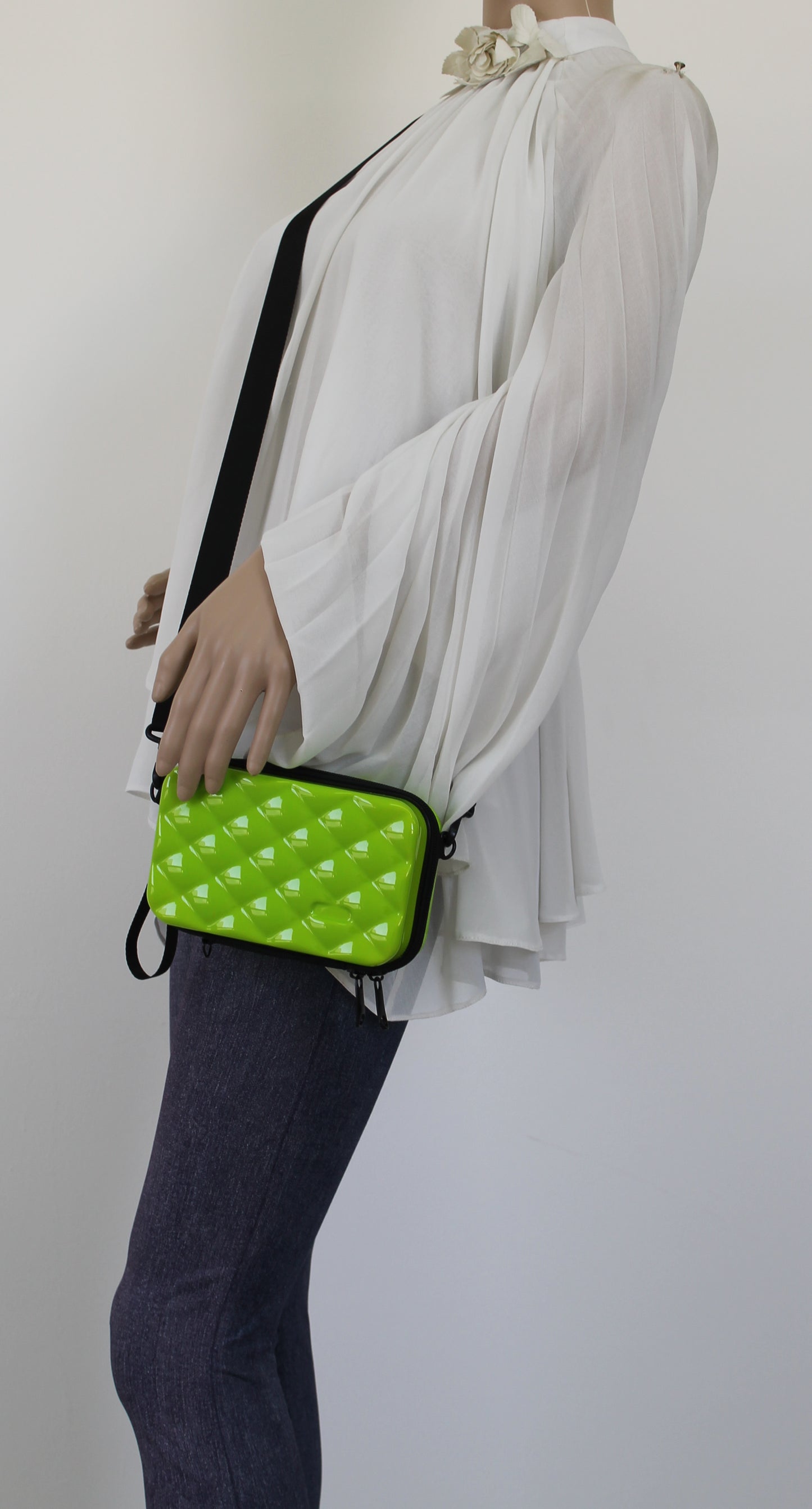 Natalia Acrylic Shell Compact Box Crossbody Bag Green