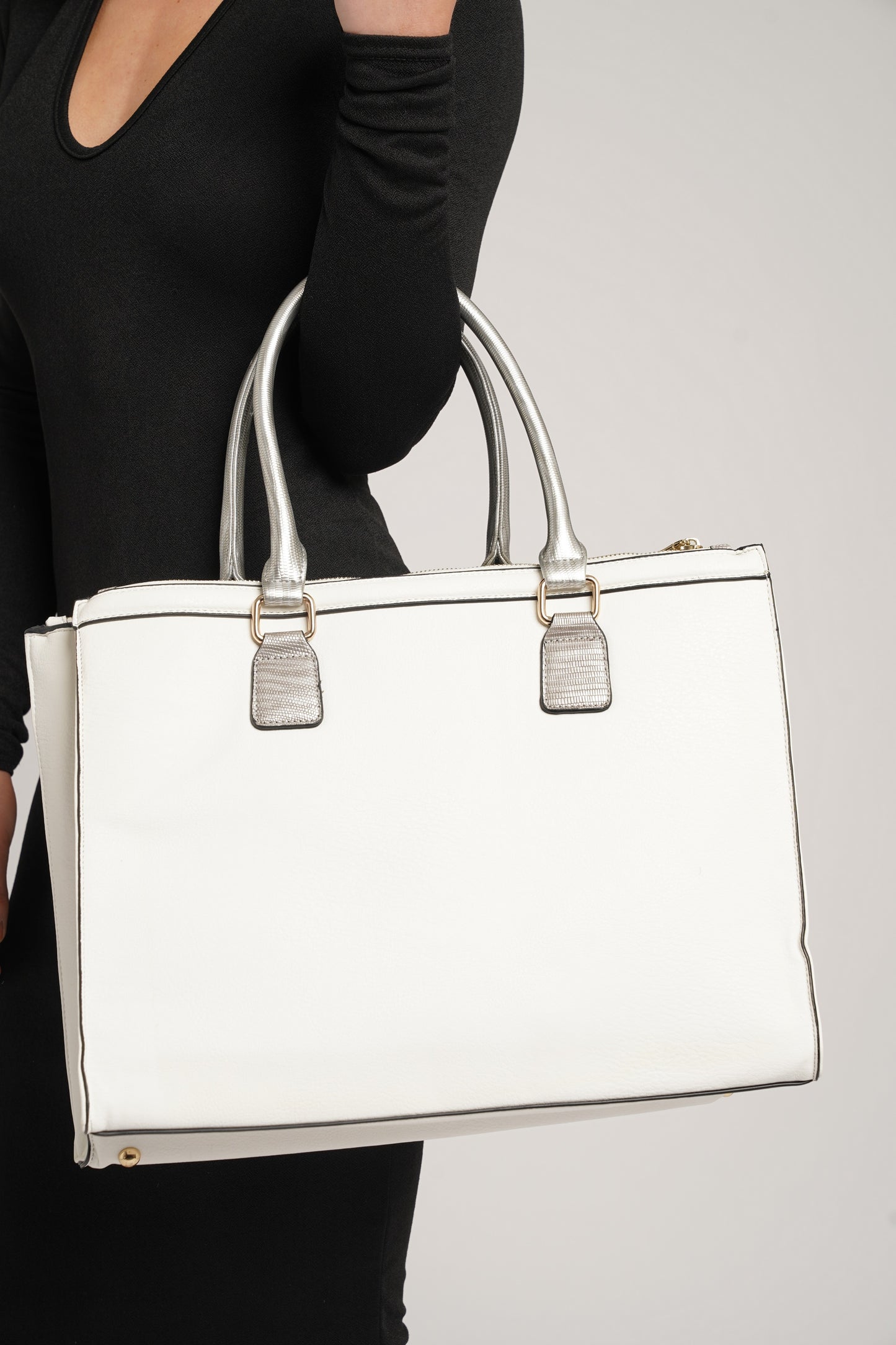 Bonn Cosmo Handbag White