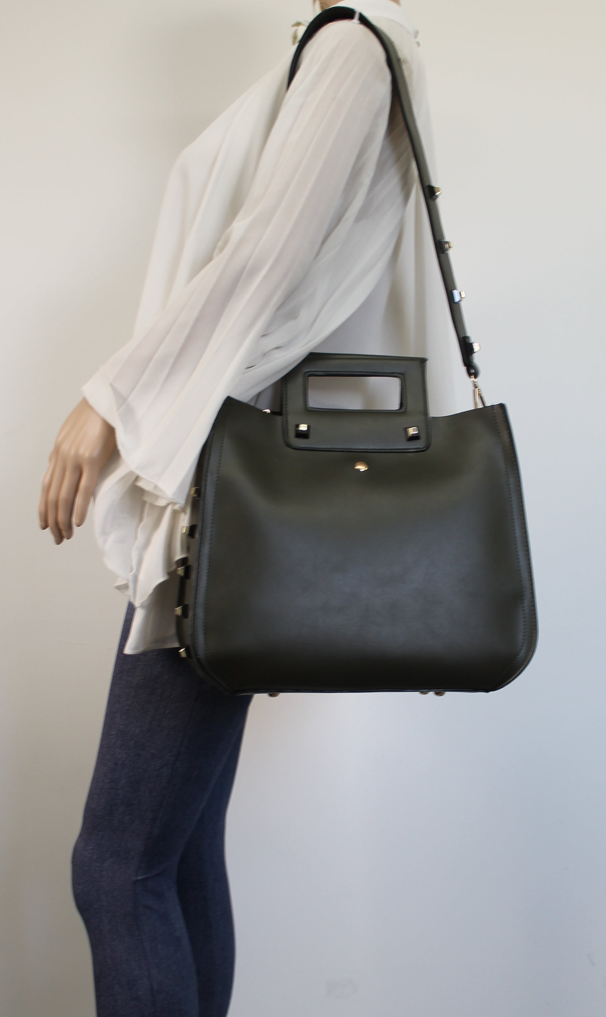 Buy your Angela Handbag Khaki Today! Buy with confidence from Swankyswans